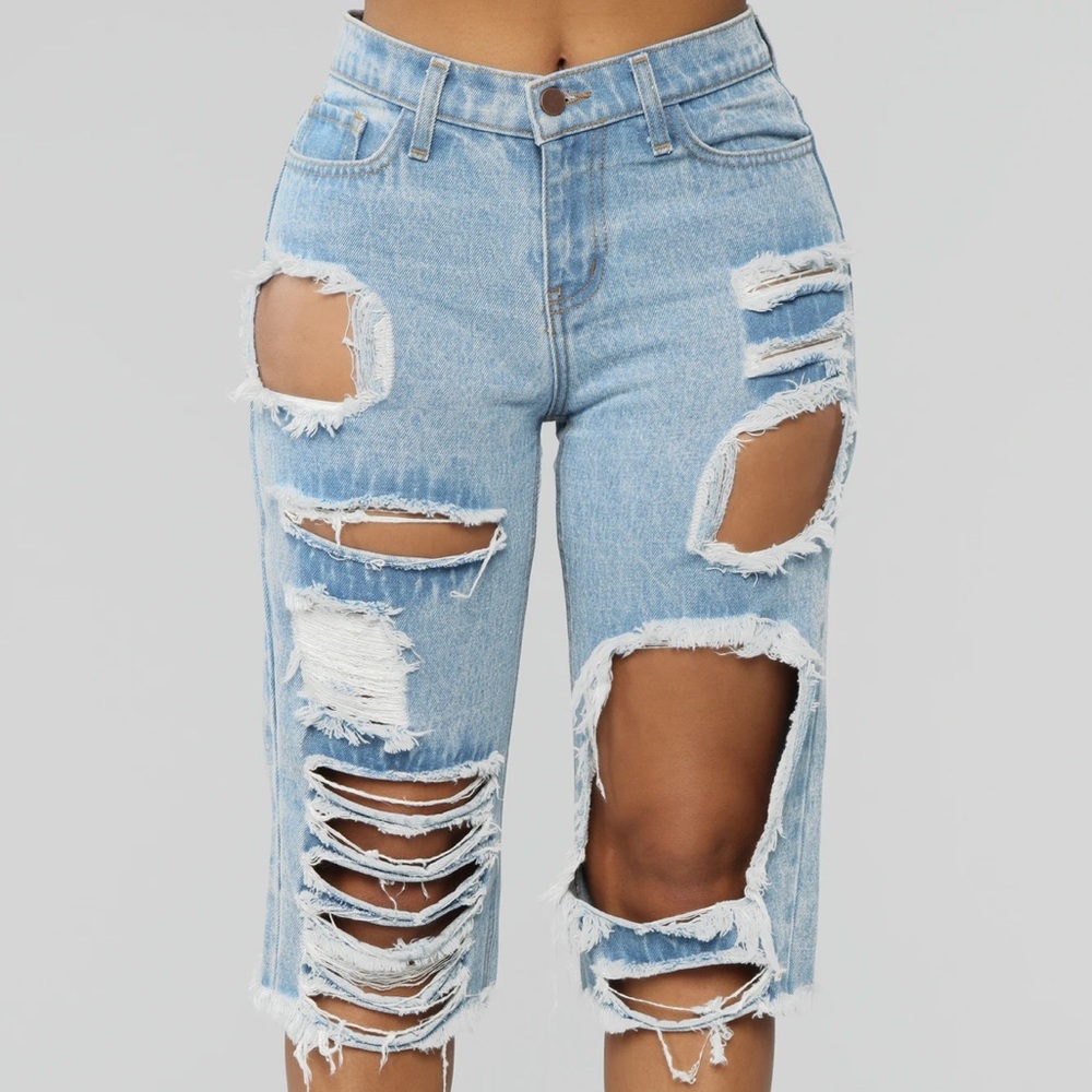 Light wash Capri Jean